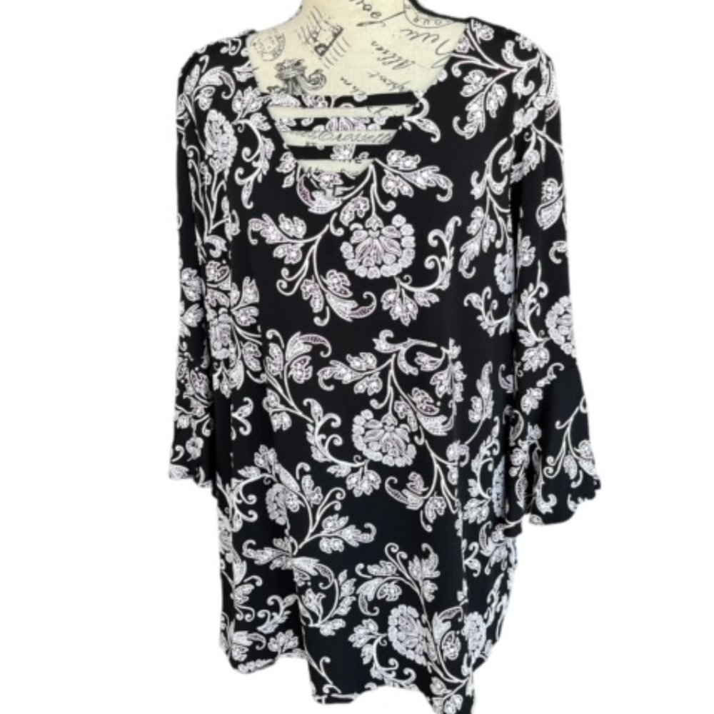 Avenue Blouse Size 18